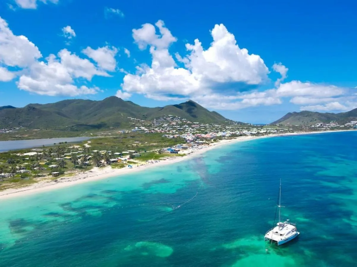 Villa West Indies, Spectacular Sea View, Inside Orient Bay Resort, Private Pool São Martinho