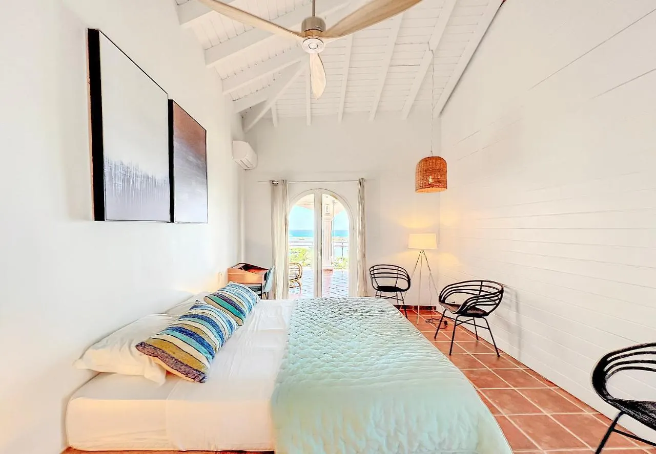 Villa West Indies, Spectacular Sea View, Inside Orient Bay Resort, Private Pool